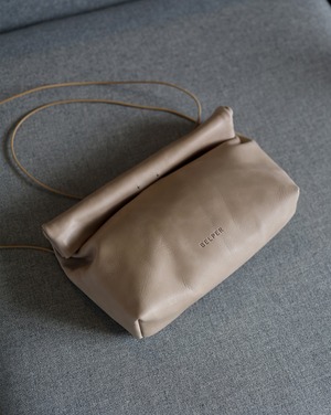 BELPER - WALK AROUND BAG WIDE / L.BEIGE