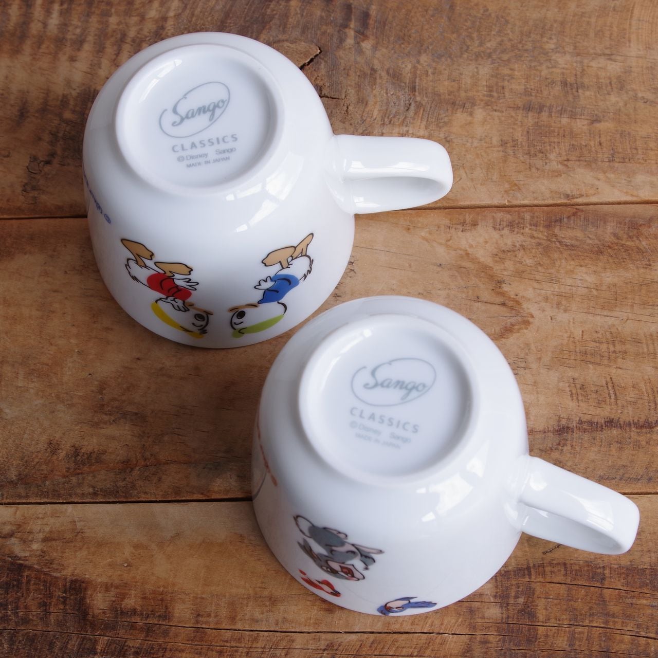 新品】 三郷陶器 ディズニー 復刻シリーズ マグカップ バンビ ヒューイ 新品】 三郷陶器 ディズニー 復刻シリーズ マグカップ バンビ ヒューイ