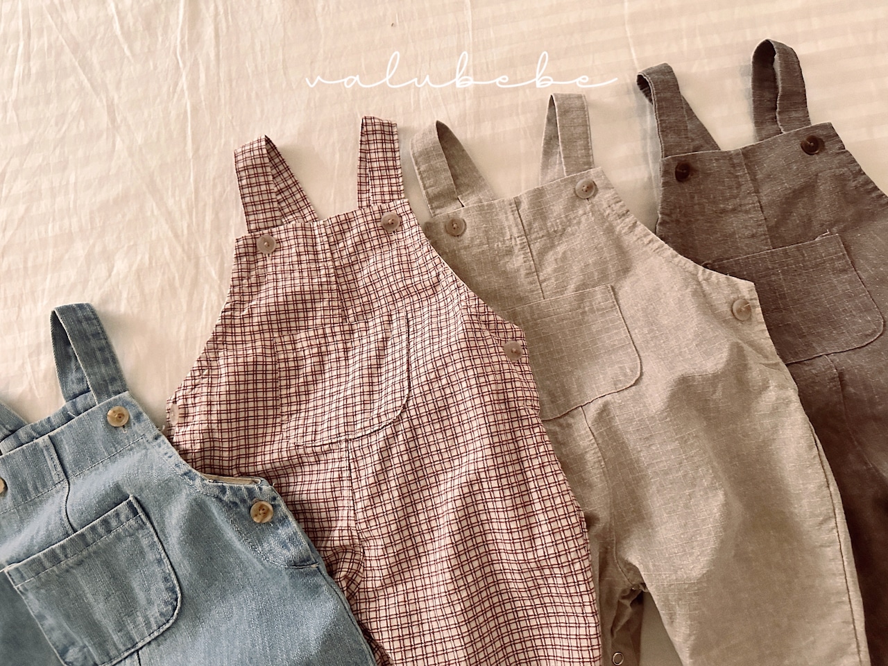 Valubebe 26/AP (Baby) Roy suspender suit