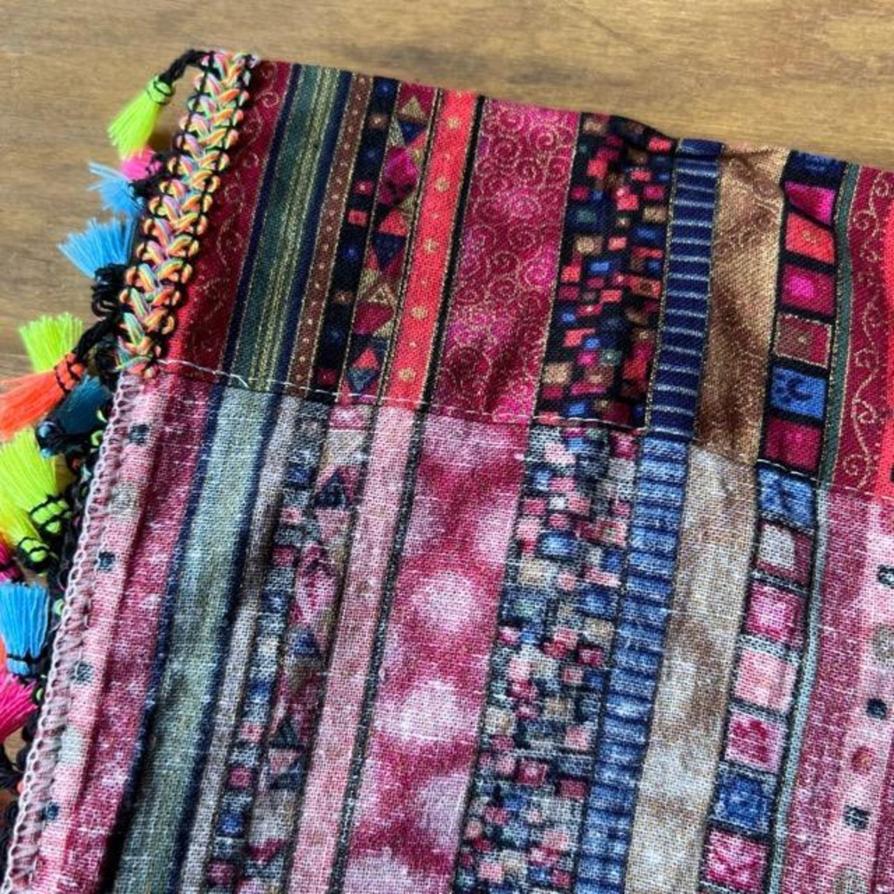 Topanga Fabric　マルチカラーボヘミアンカーテン　150×180cm　インテリア　カーテン　テーブルクロス　ソファ　ピクニック　ティータイム　コットン　リネン