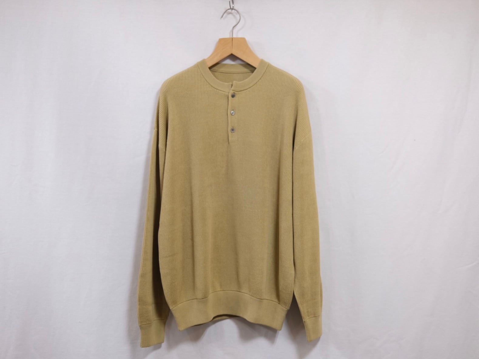 crepuscule”Aze Henry Neck L/S Yellow” | Lapel online store