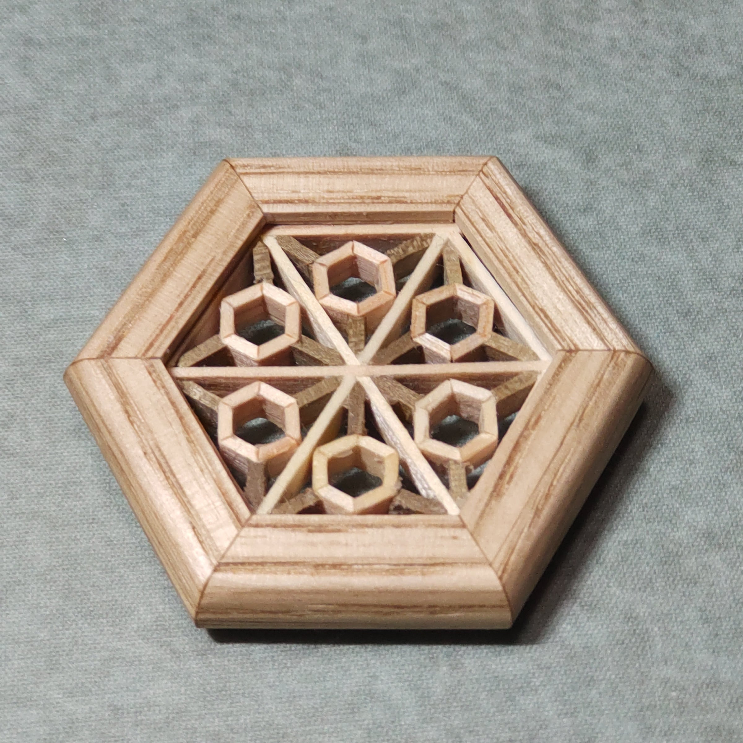 組子細工 花葉（hanaha）