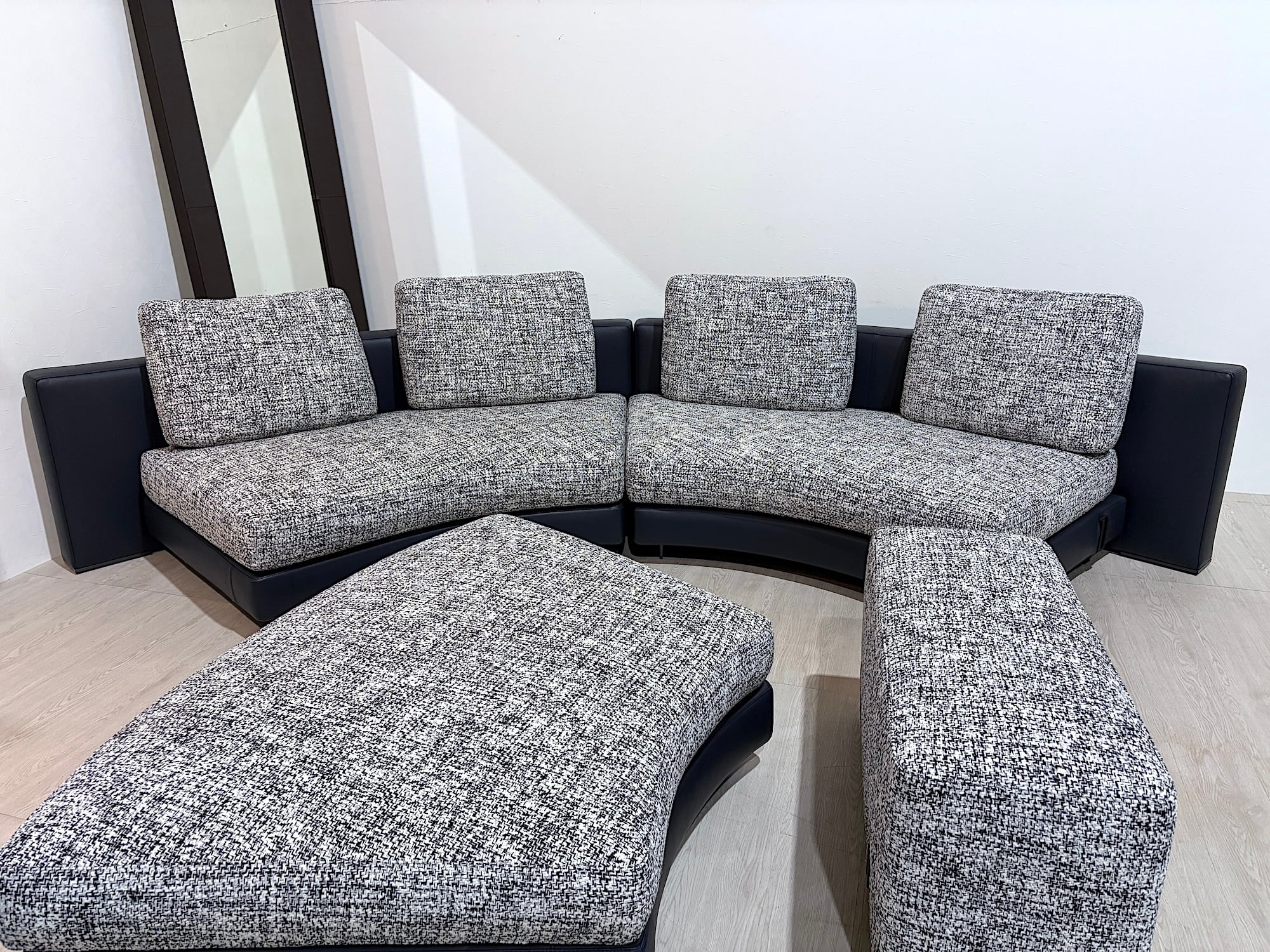 未使用】ミノッティ ダニエルズ Minotti DANIELS シーティングシステム