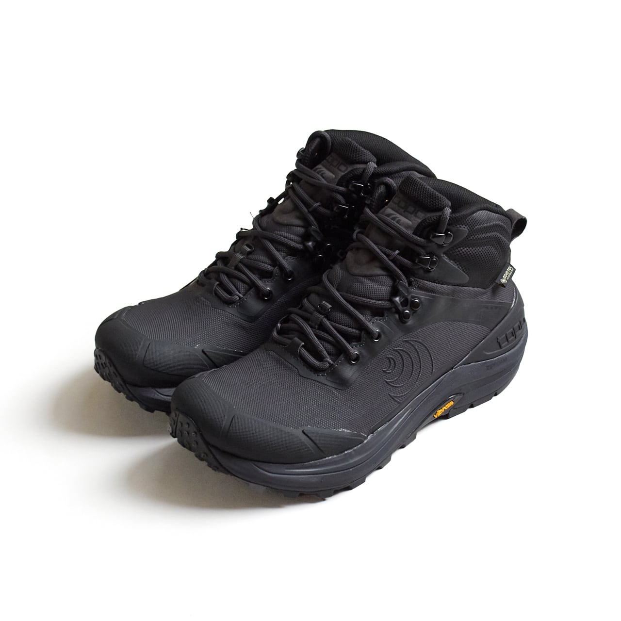 Topo Athletic(トポ アスレチック)TRAILVENTURE 3 GTX(トレイルベンチャー3 GTX)-Black/Black(MEN)メンズハイキングシューズ登山