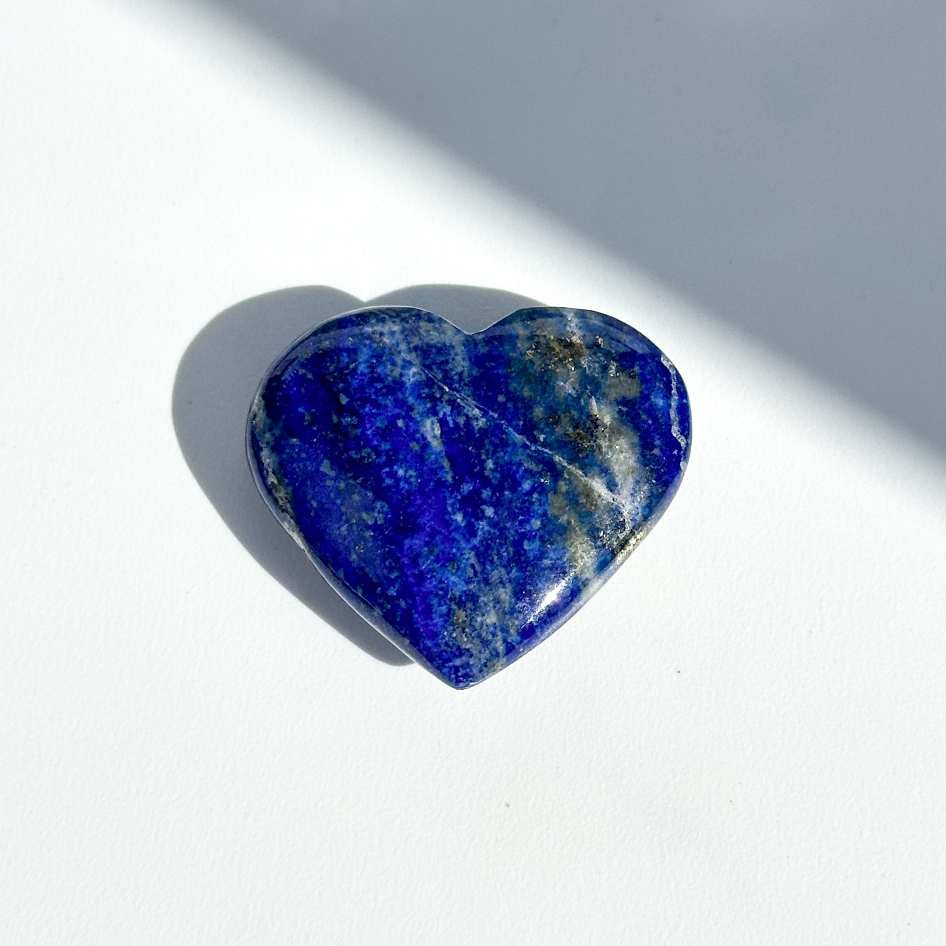ラピスラズリ ハート型64♡ Lapis Lazuli ♡天然石・鉱物・パワーストーン・インテリア