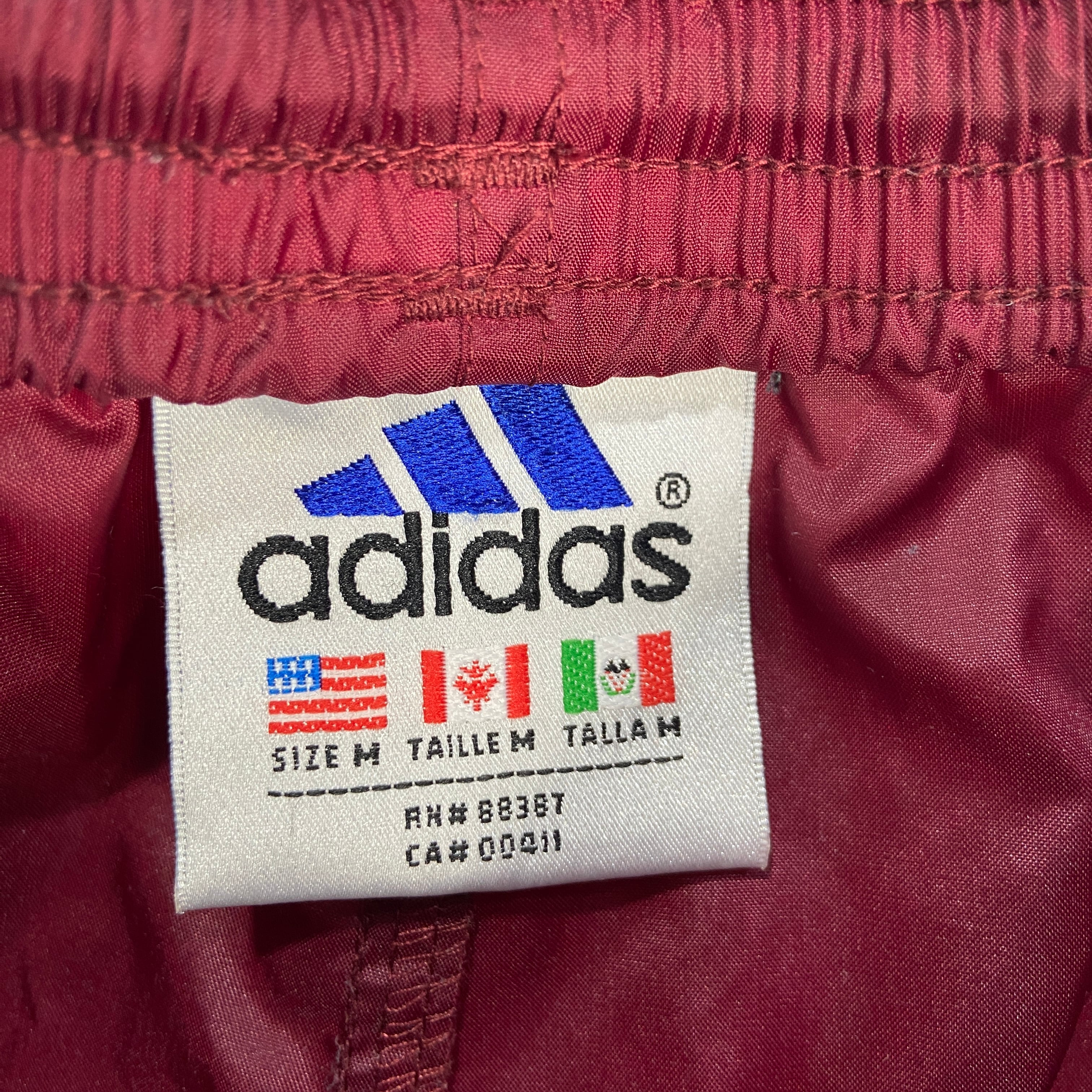 送料無料』90s adidas ナイロンパンツ パフォーマンスロゴ 万国旗タグ 