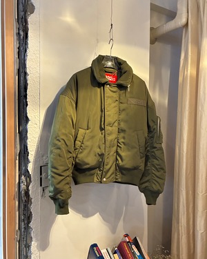 032c【"HUNTING" BOMBER -OLIVE GREEN- 】