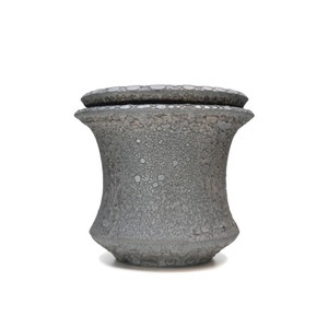 USG04 / Usagi ceramic laboratory -BMC pot-