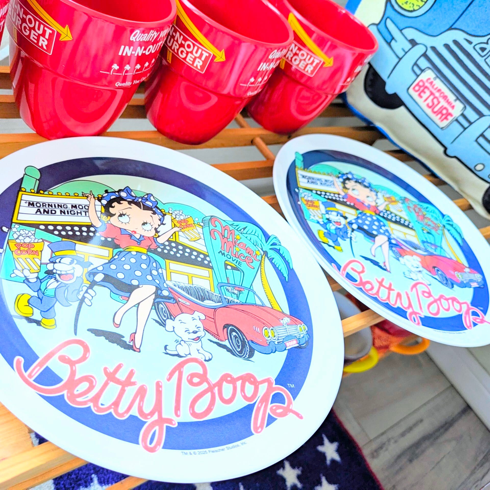 【 MELAMINE PLATE ( メラミンプレート ) 】『 Betty Boop 』 メラミン製プレート / 食器〚アメリカン雑貨 アメトイ〛
