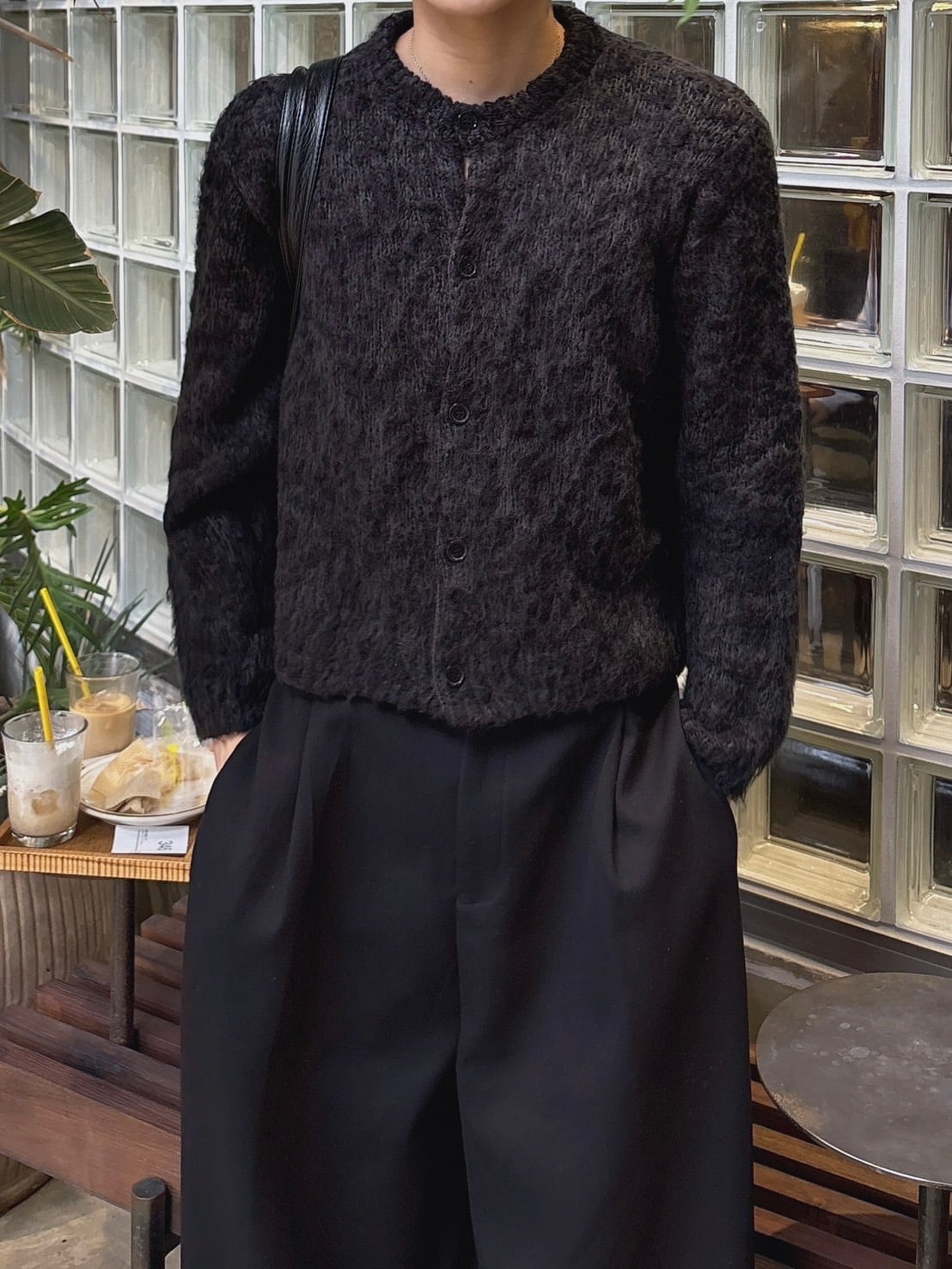 即納】RADIANT Roundneck cropped cardigan | 韓国ファッション