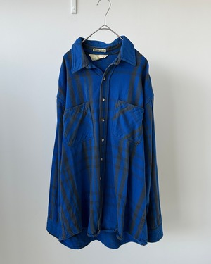 -St John's Bay- Vintage 80-90s XL Flannel Shirt made in USA
