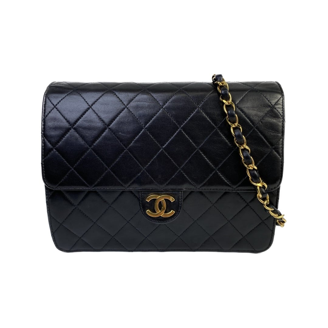 極々美品 未入荷色 CHANEL キャビアスキン マトラッセ チェーンウォレット