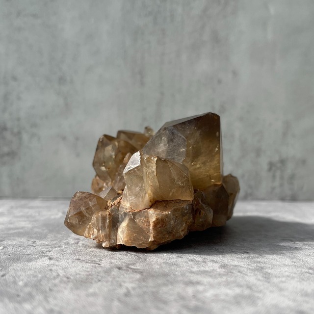 コンゴ産【クンダリーニシトリン（非加熱 Citrine）】スモーキー｜クラスター 鉱物 天然石 パワーストーン