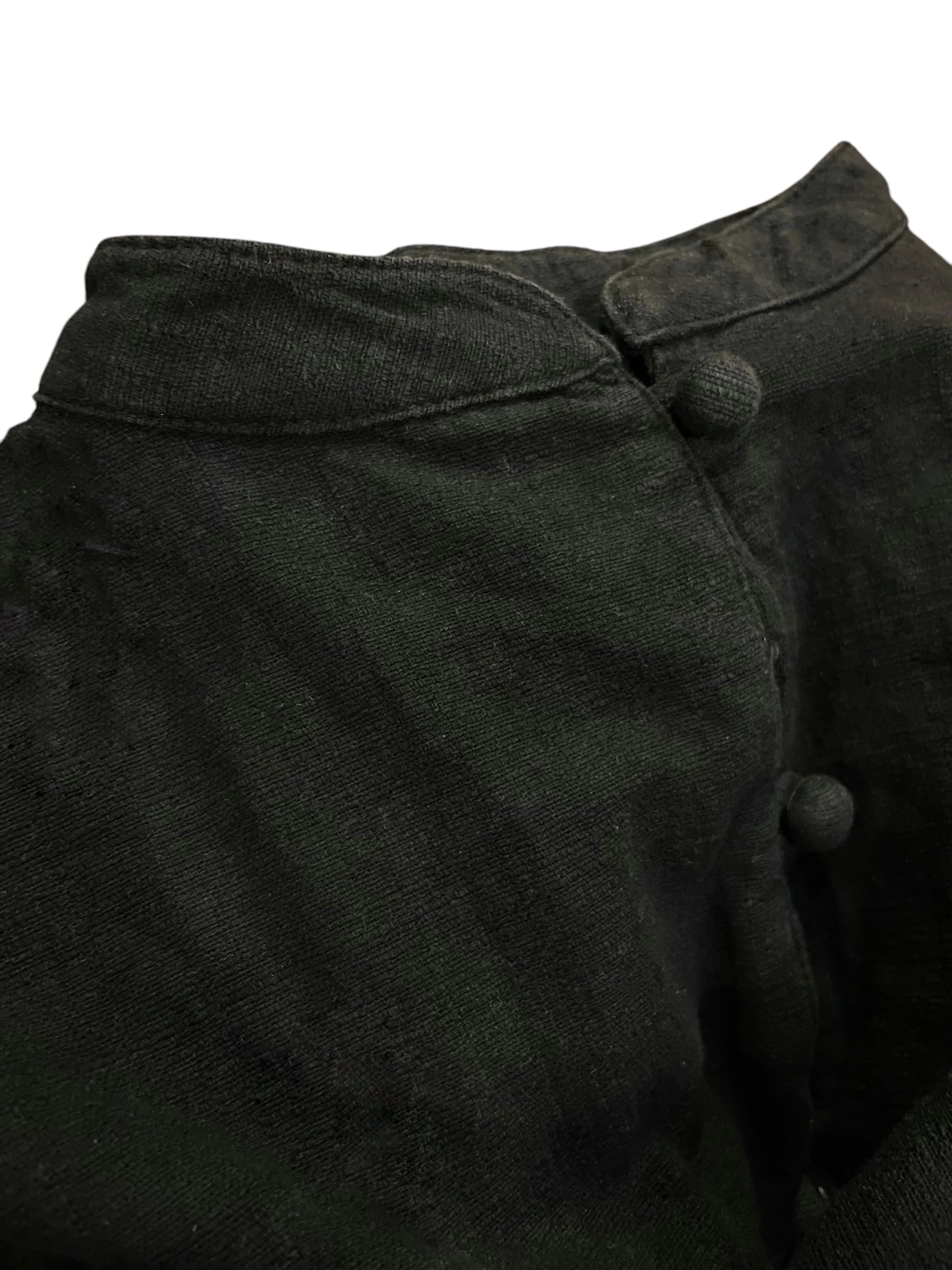 covered button black jacket