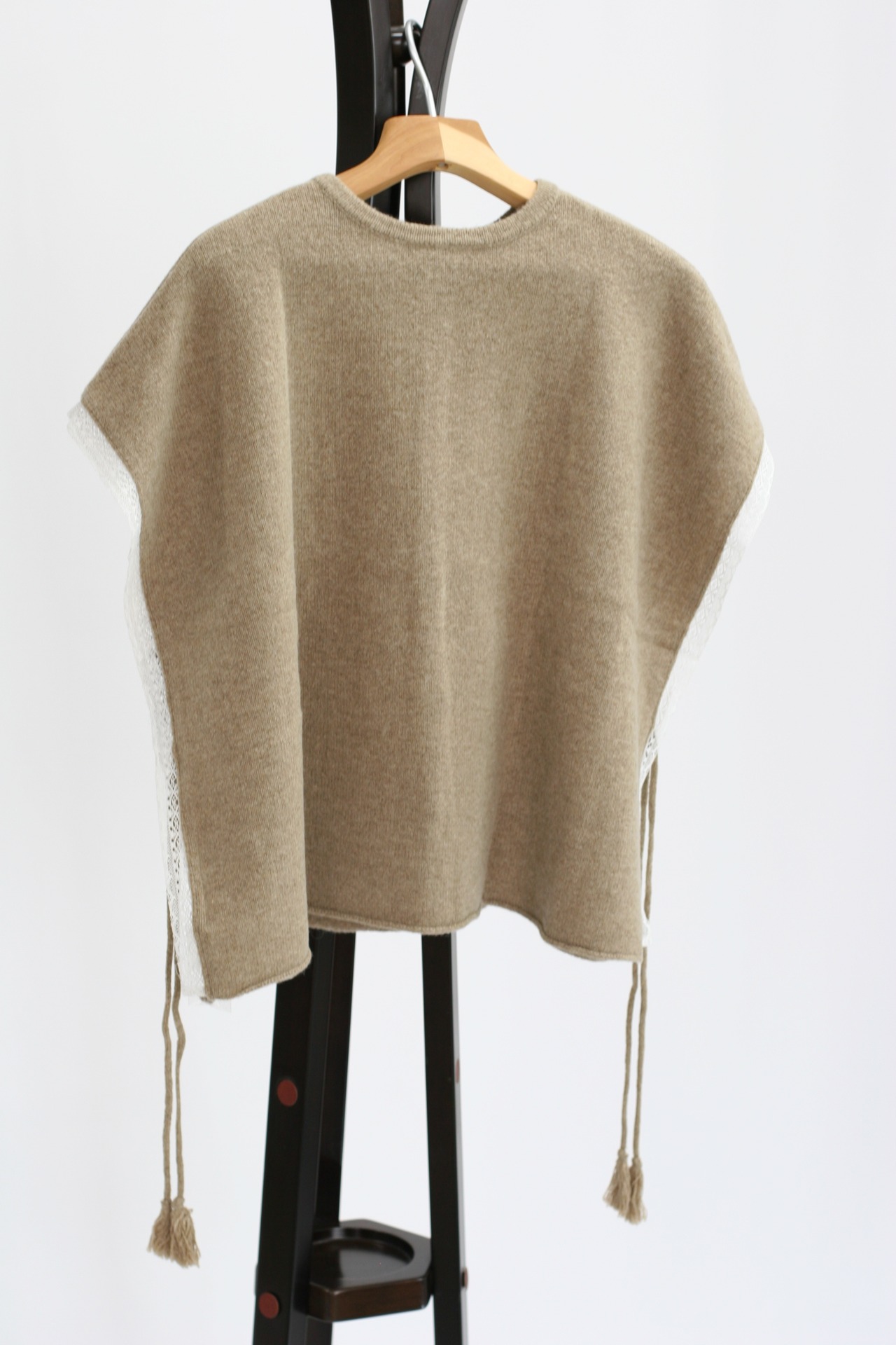 【Gauze#】Sonia LEAVER LACE KNIT VEST（G1235）
