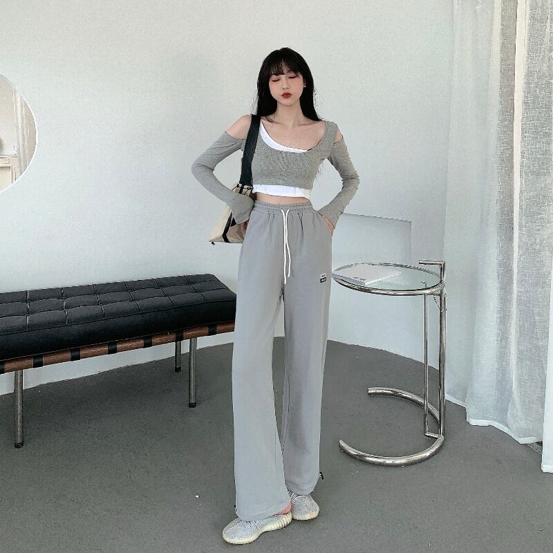 センスフェイクツーピースグレーニットTシャツ女性秋セクシーストラップレスタイトフィット長袖ボトミングシャツショートトップ ブラックストロベリース49165879125