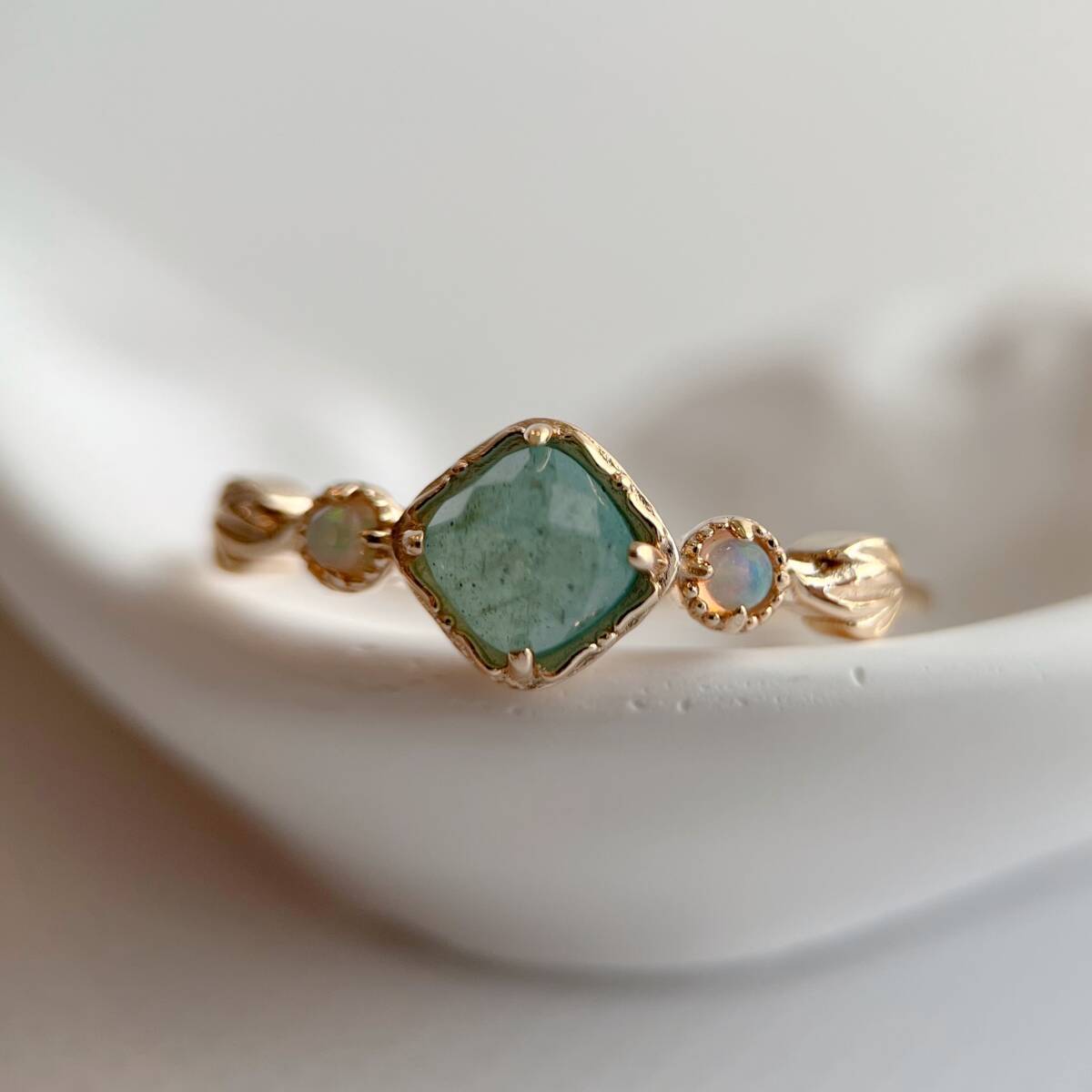 天然アマゾナイトとラブラドライトのダブレットストーンリング　silver925