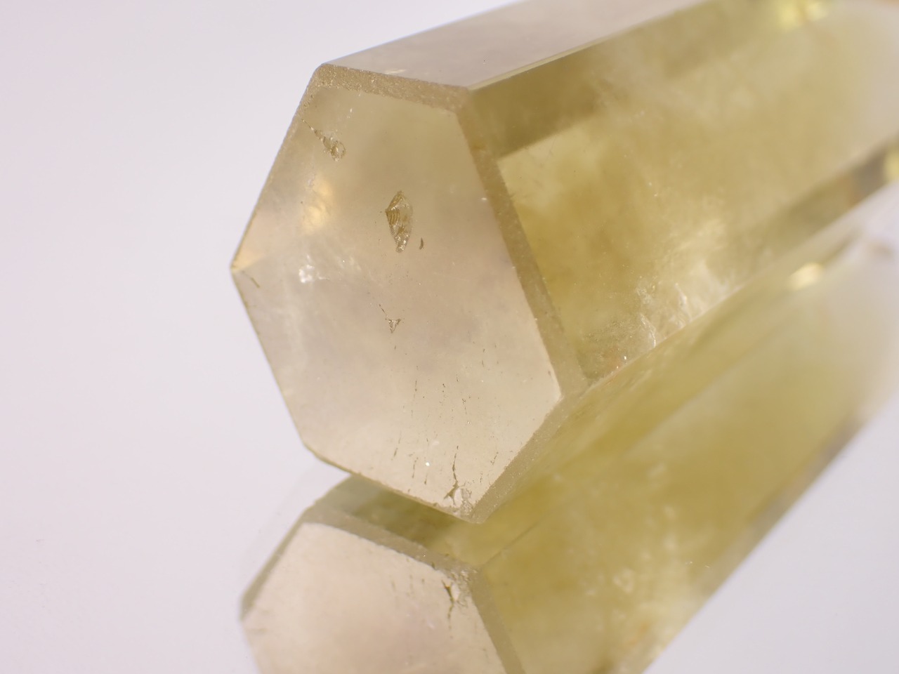 レモンクォーツ　オベリスク/シングルポイント　46.9g　[D2-6]