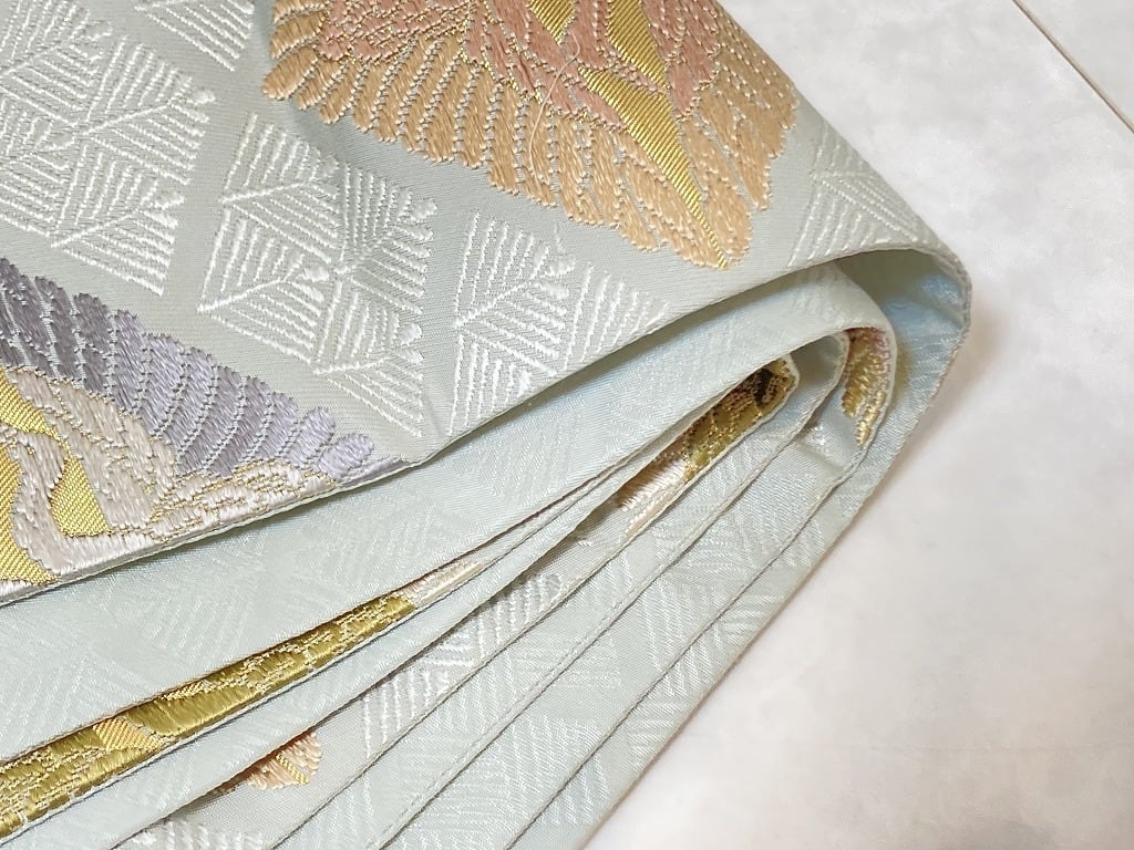 三越謹製 未使用 唐織り 松菱取向鶴文 袋帯 正絹 金糸 水色 グレー 緑