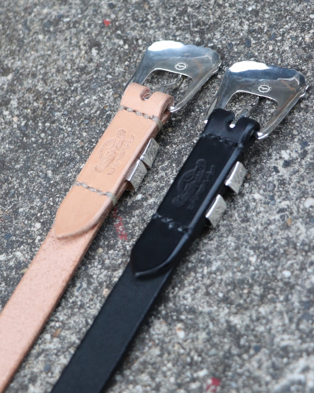 4点式ベルト（薄茶）