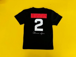 Tシャツ（バック赤）