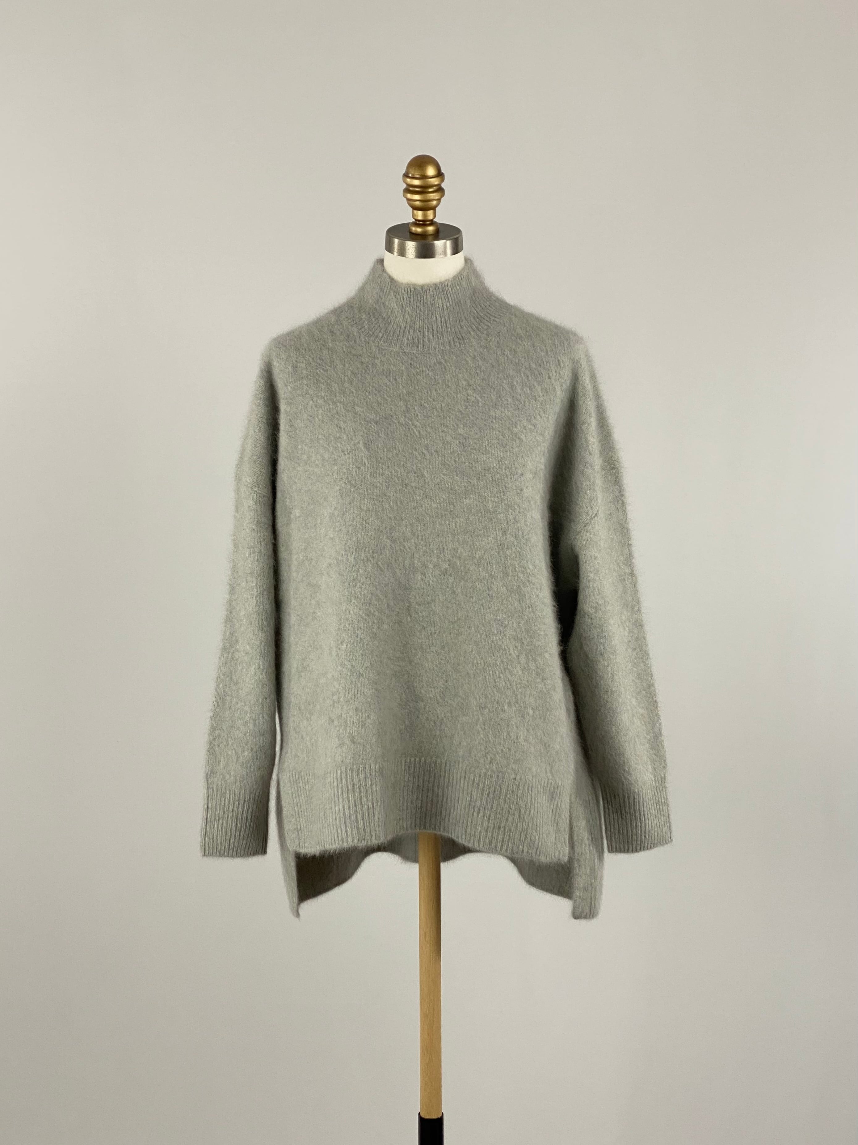 フォックスヤクハイネックニット|ライトグレー|Maglia Plus