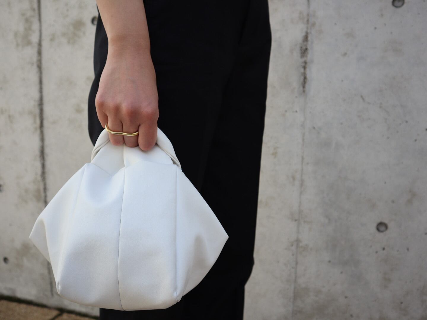 minimal eco leather bag (white) | yay