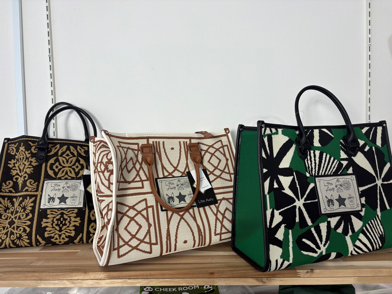 【BAG】マダム　スクエアトート　Z4490-1