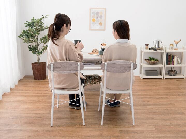 アイアンチェア 白 2脚セット組立式 | カフェテーブル&チェア アイアンチェア 白 2脚セット組立式 | カフェテーブル&チェア