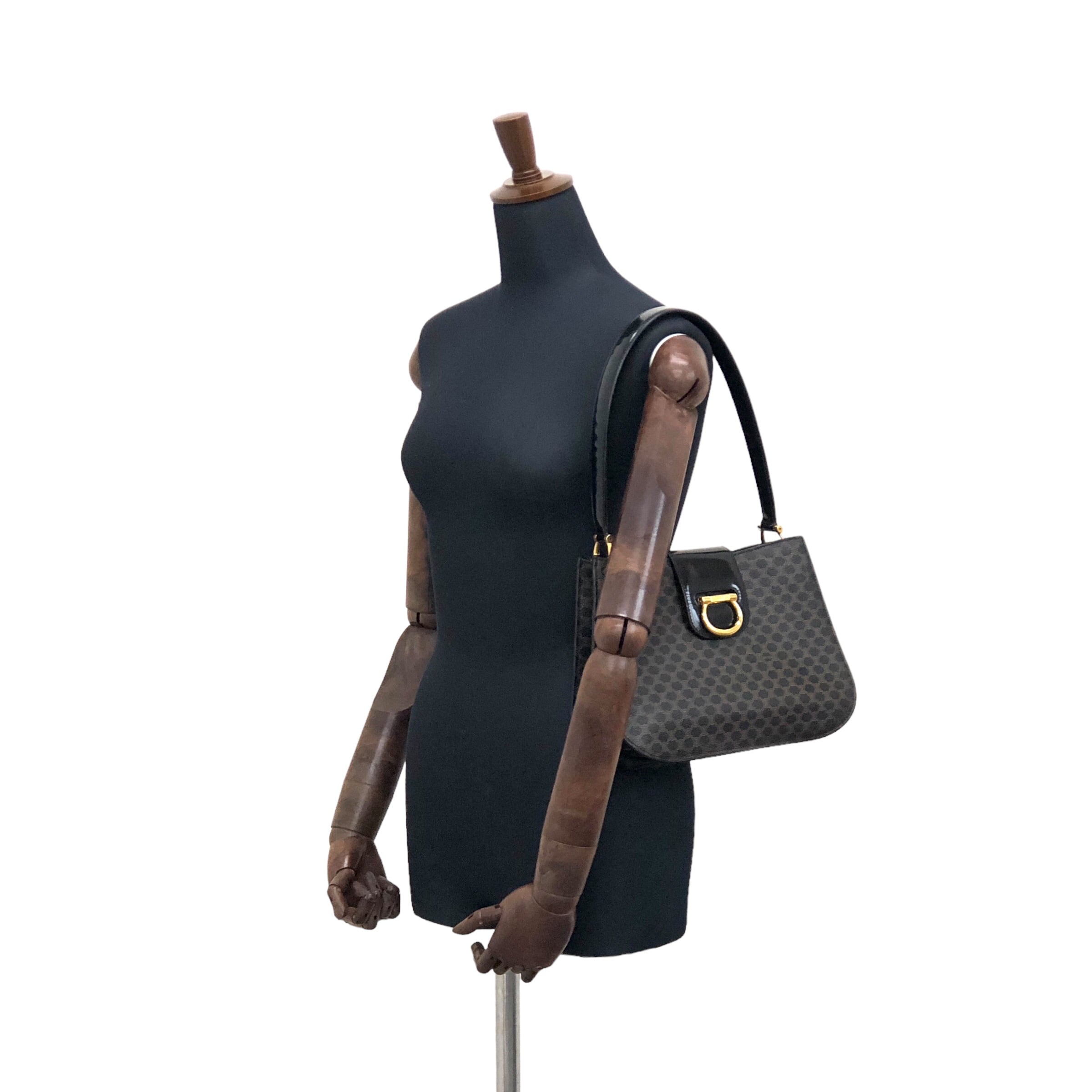 CELINE セリーヌ マカダム ショルダーバッグ ブラック ホースビット