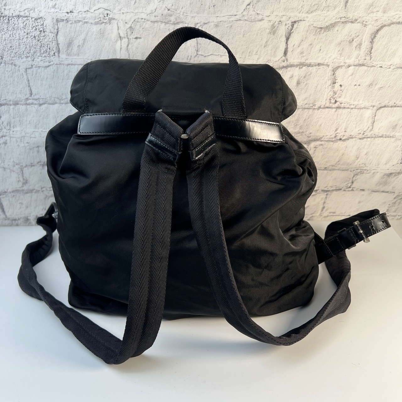 PRADA プラダ リュック ブラック A-8945