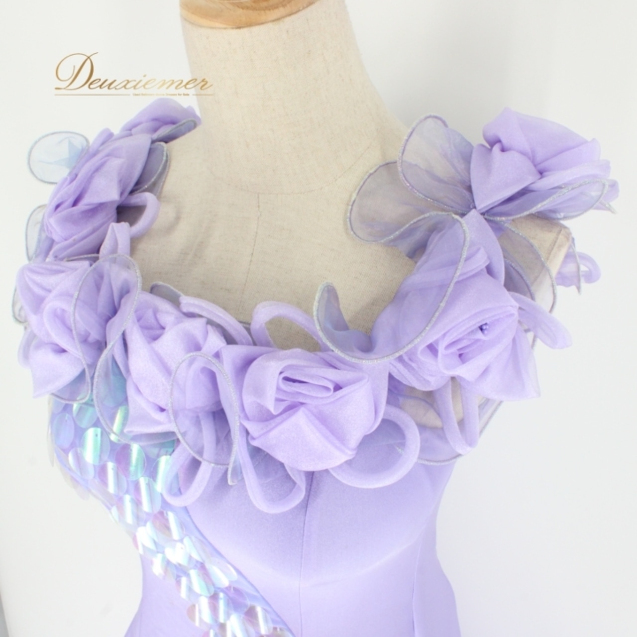 社交ダンス 衣装 スタンダード ドレス ワンピース レッスンウェア パーティドレス 紫 TIMS COLLECTION パープル系 フリル 派手 輝く ドレッシー おしゃれ 可愛い エレガント パーティー用 お呼ばれ フォーマル 体型カバー アウトドアイベント 伸縮性 軽量 快適 上品 ヒール対応 ルームウェア