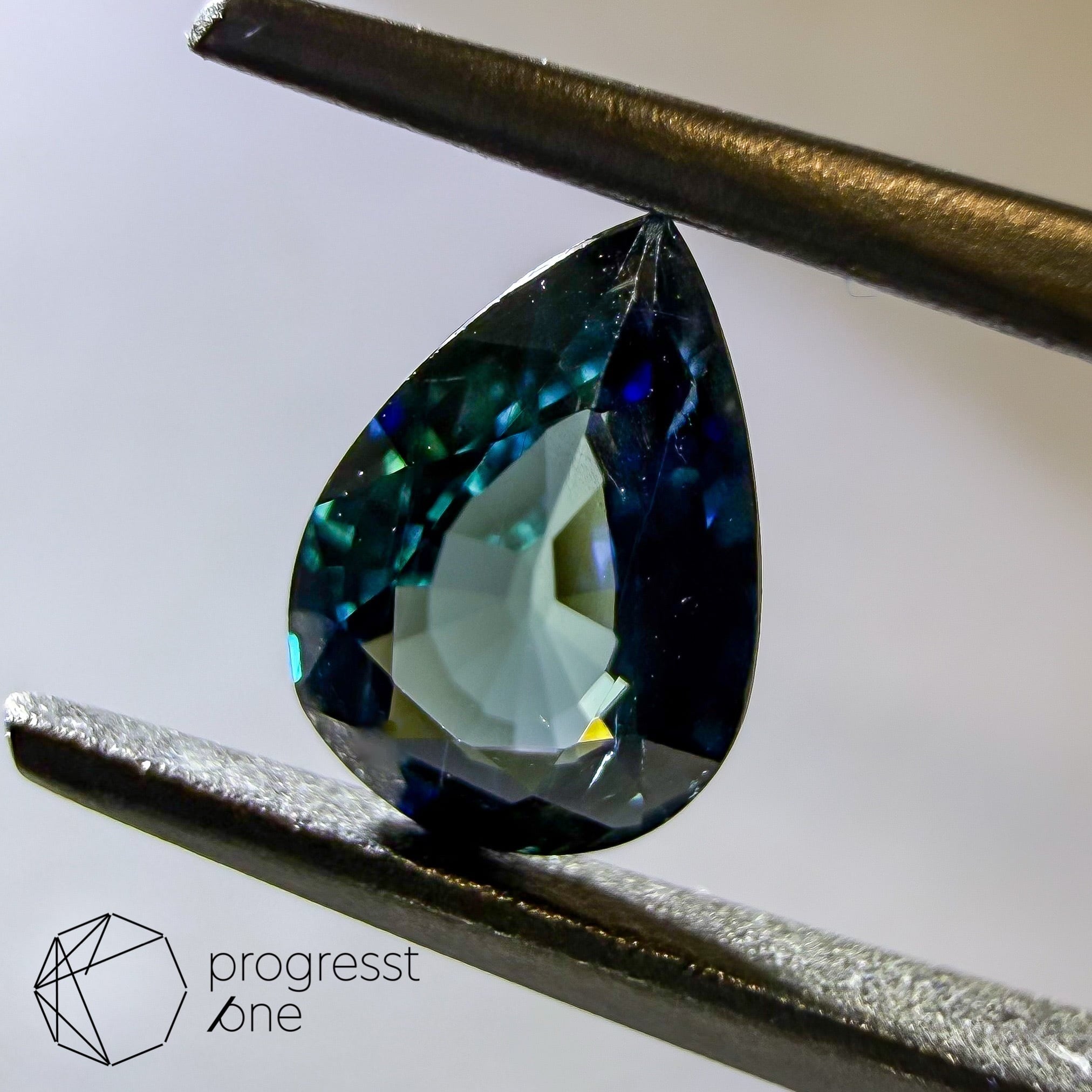 モンタナサファイア0.71ct | progresstone