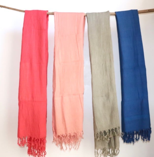 トゥルシー染めシルクコットンストール 絹屋 シルクと綿のコンパクト