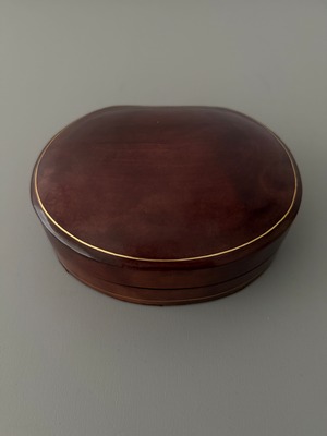 OCHIV / CIRCLE BOX BROWN