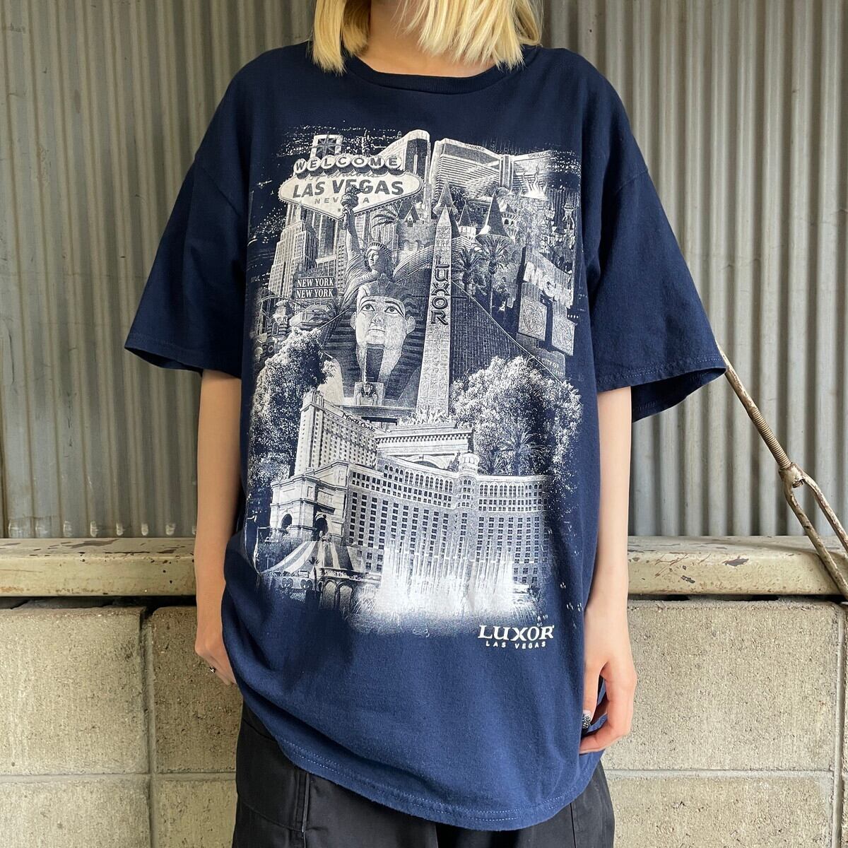 LUXOR LASVEGAS ホテル プリントTシャツ メンズL相当 古着 ネイビー 紺