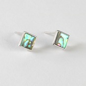 光沢感あり！どんな角度からでも楽しめる！シルバー アワビシェル ピアス  simple silver series