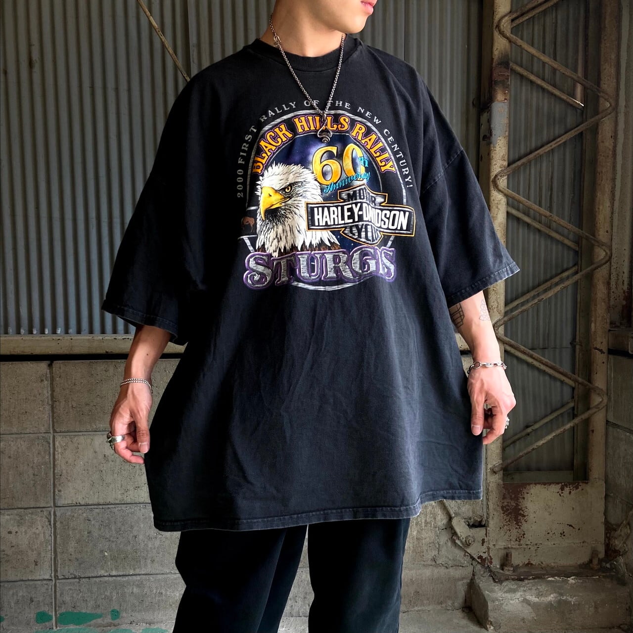 ビッグサイズ 00年代 USA製 Harley-Davidson ハーレーダビッドソン イーグル フロントロゴ バックプリント Tシャツ メンズ4XL  古着 00s ビンテージ ヴィンテージ モーターサイクル バイクTシャツ 両面プリント フェードブラック 墨黒