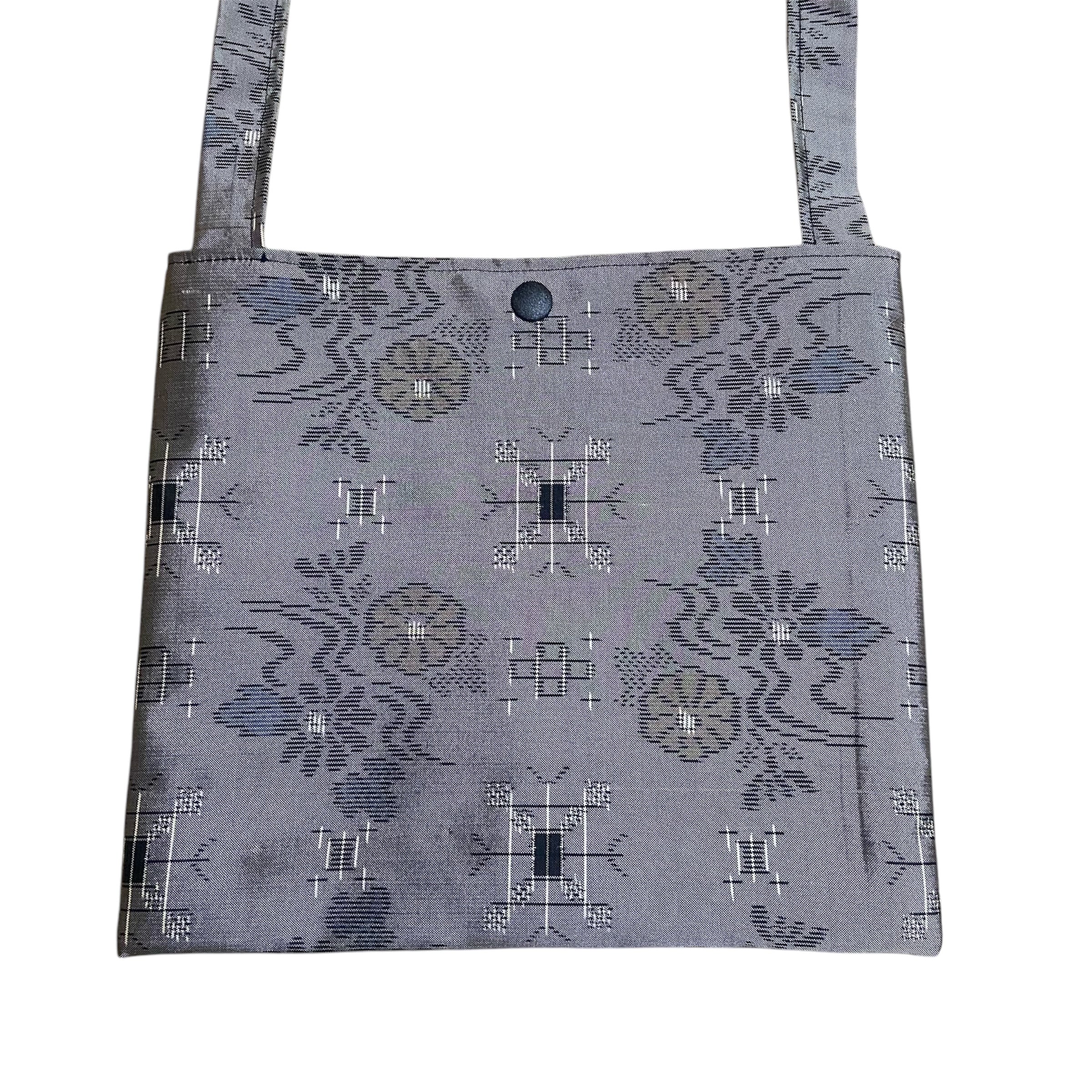 大島紬 サコッシュ 流水花文様 スナップボタン ショルダーバッグ