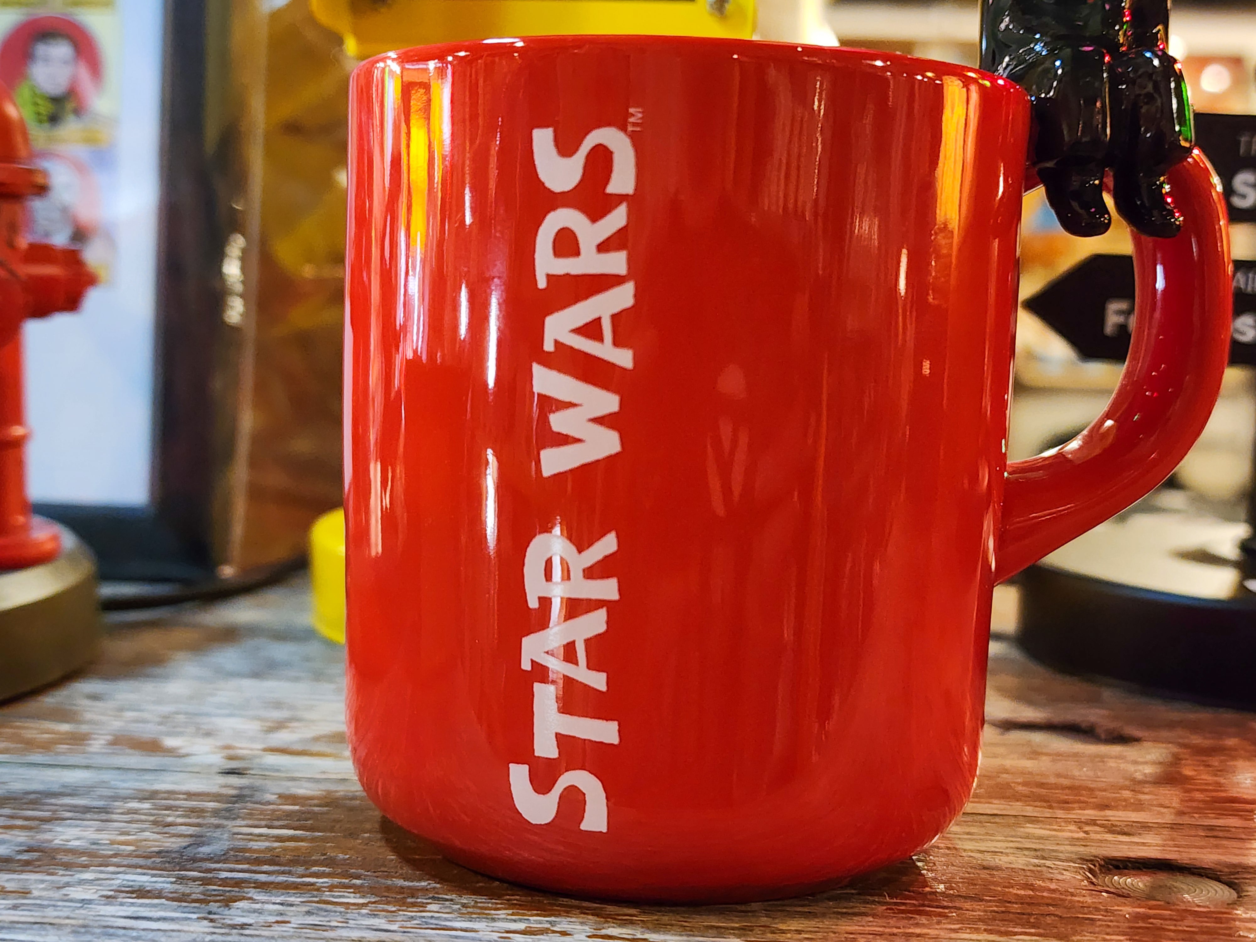 スターウォーズ ダースベイダー フィギュア付き マグカップ / STAR