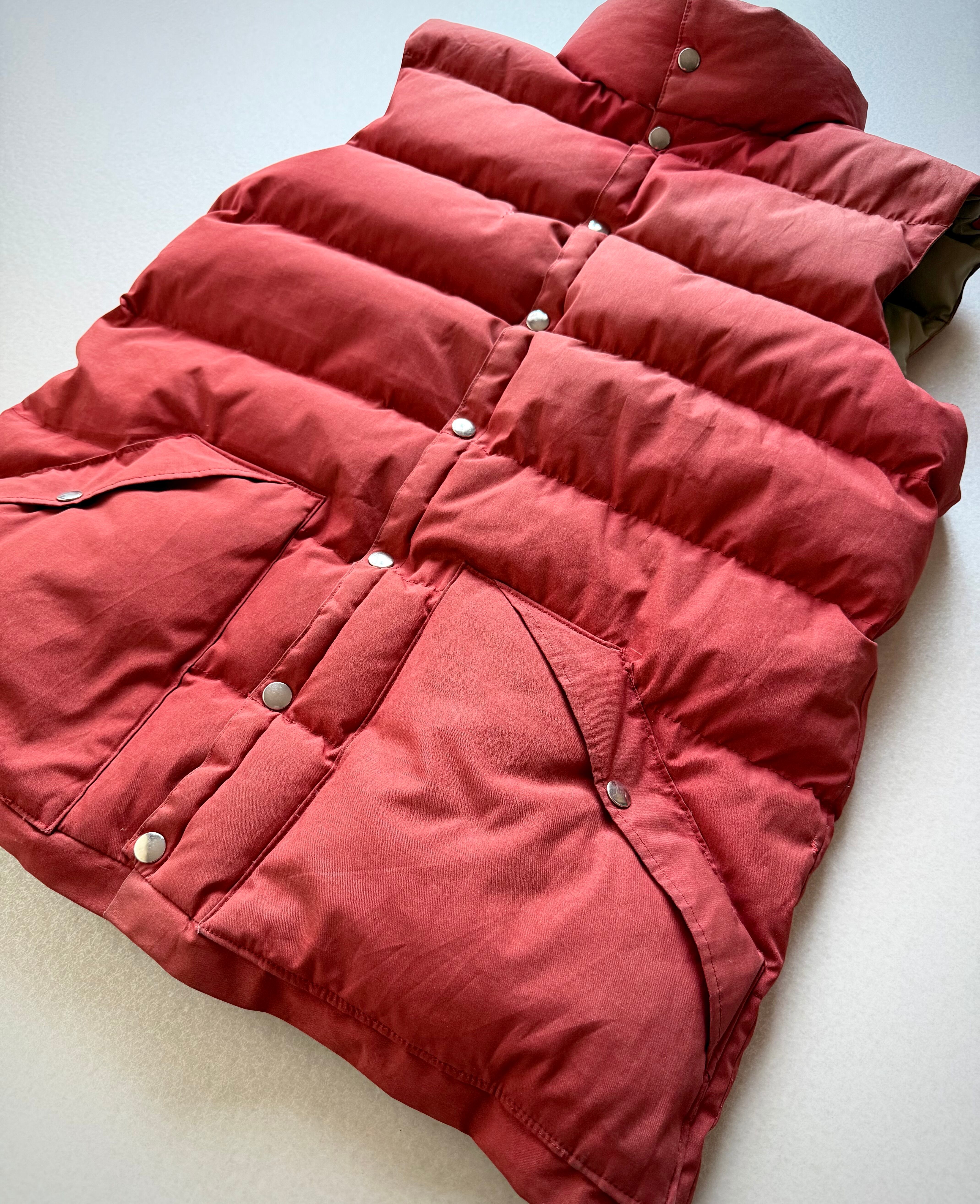 70s “ HOLUBAR ” DOWN VEST BRICK RED OLD VINTAGE 1970s ホルバー