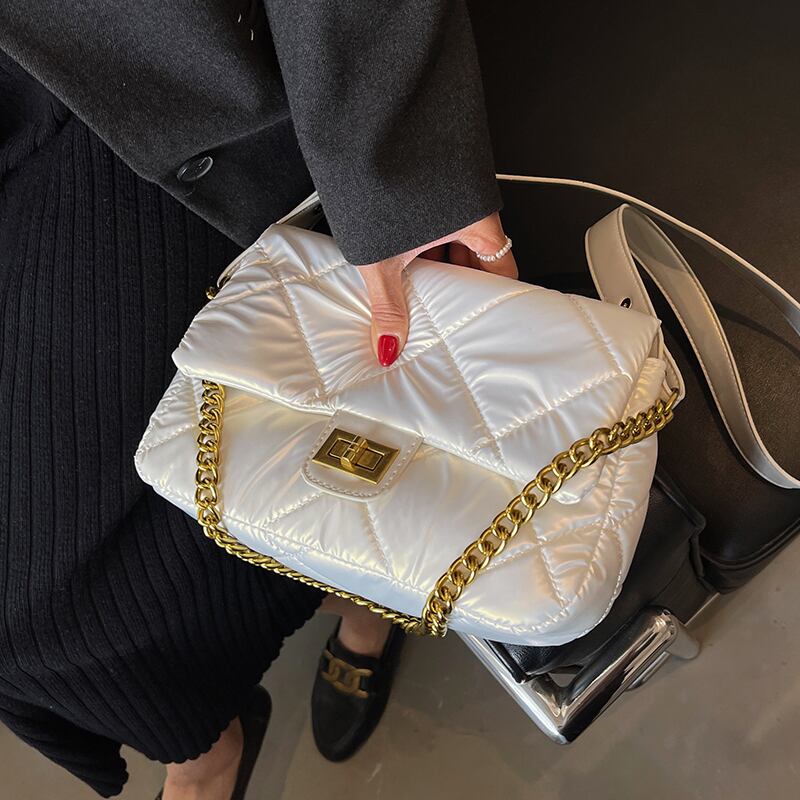 オータムウィンタースタイルレディース 秋物 冬物 スクウェア メッセンジャーバッグ 手作りハンドバック38874272429