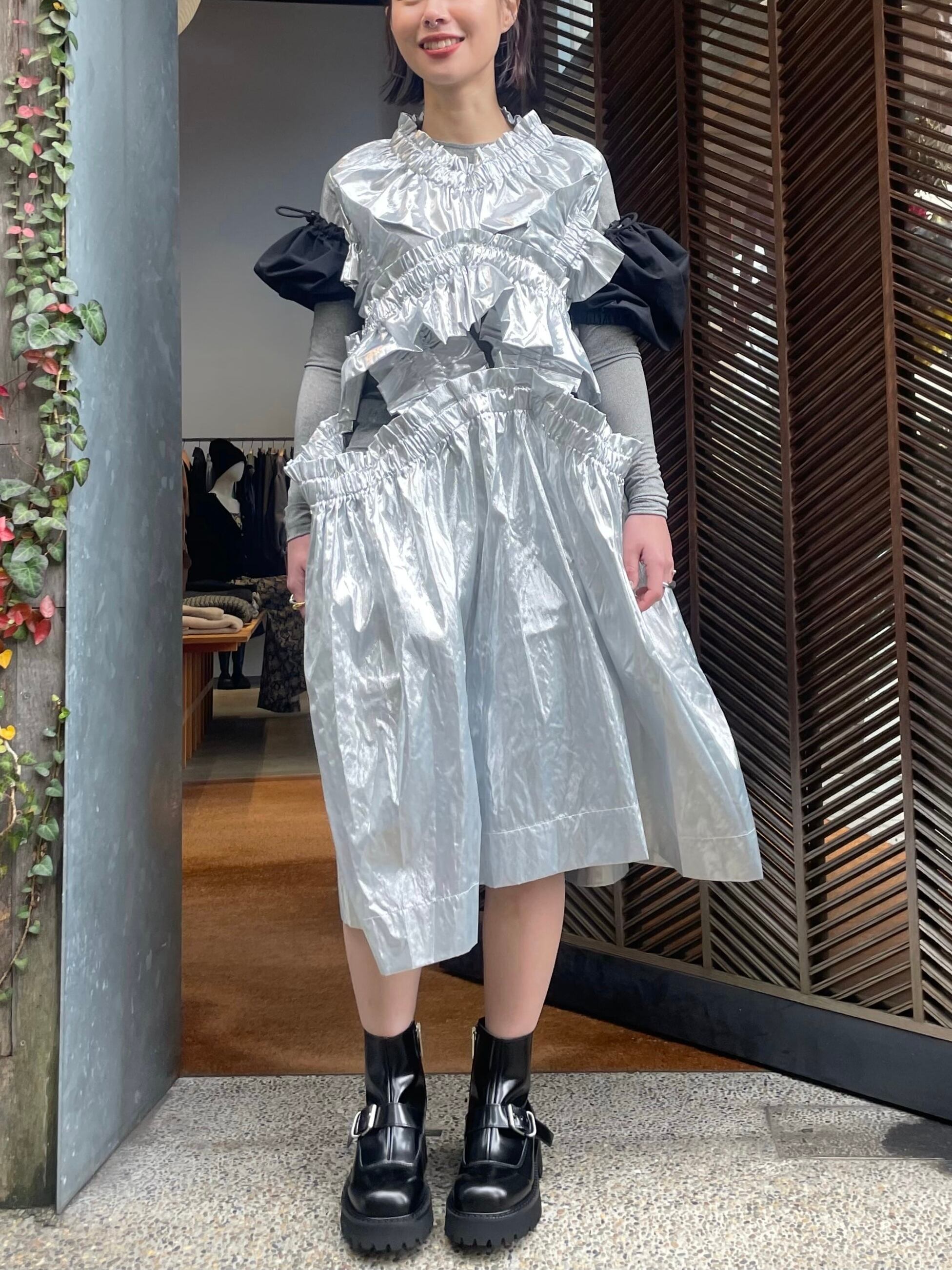 24SS】HOUGA ホウガ / kiki frill dress | TRENTオンラインショップ 