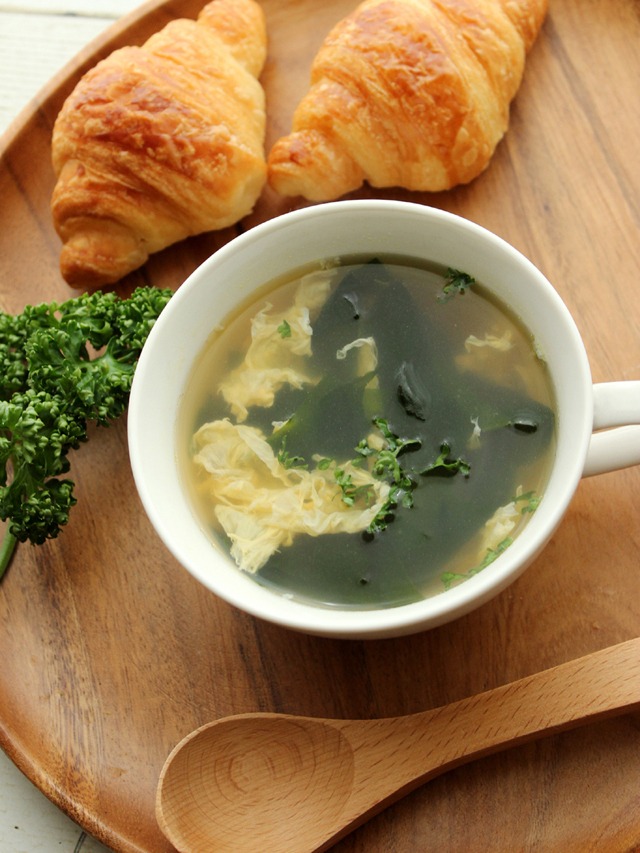 比内地鶏と玉ねぎ・ポークのコンソメスープ　6食入り