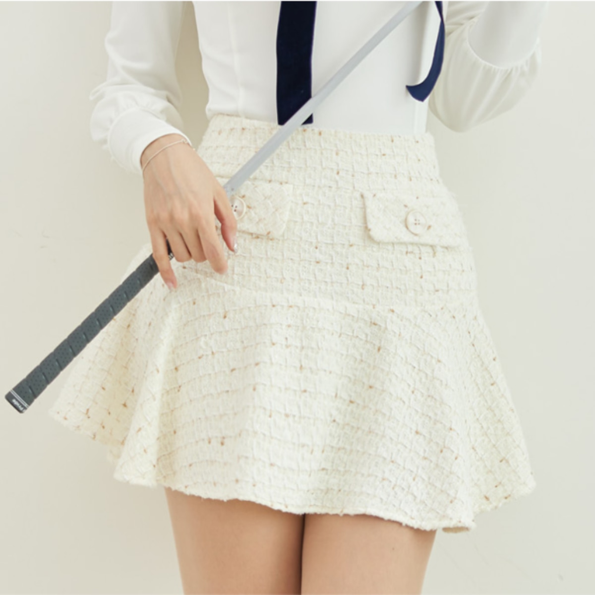 Tweed Flower Skirt（White） | プレミアムゴルフウェア J.JANE