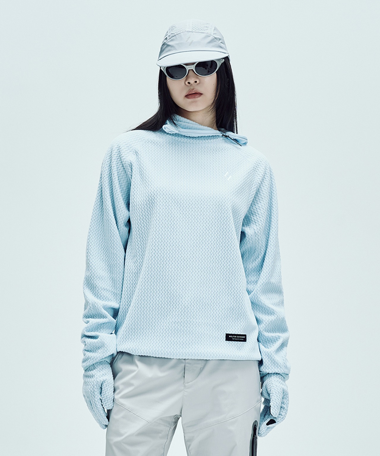 CALORA FLEECE HOODED PULLOVER_SKY BLUE