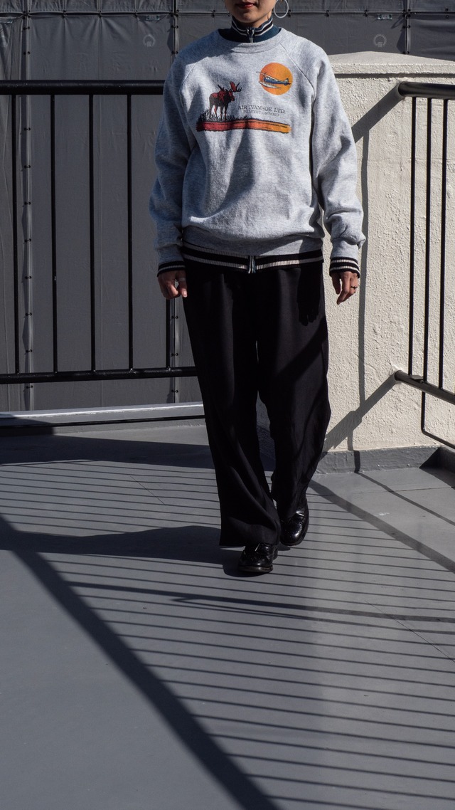 "Air Ivanhoe Ltd." '90s vintage PR sweat