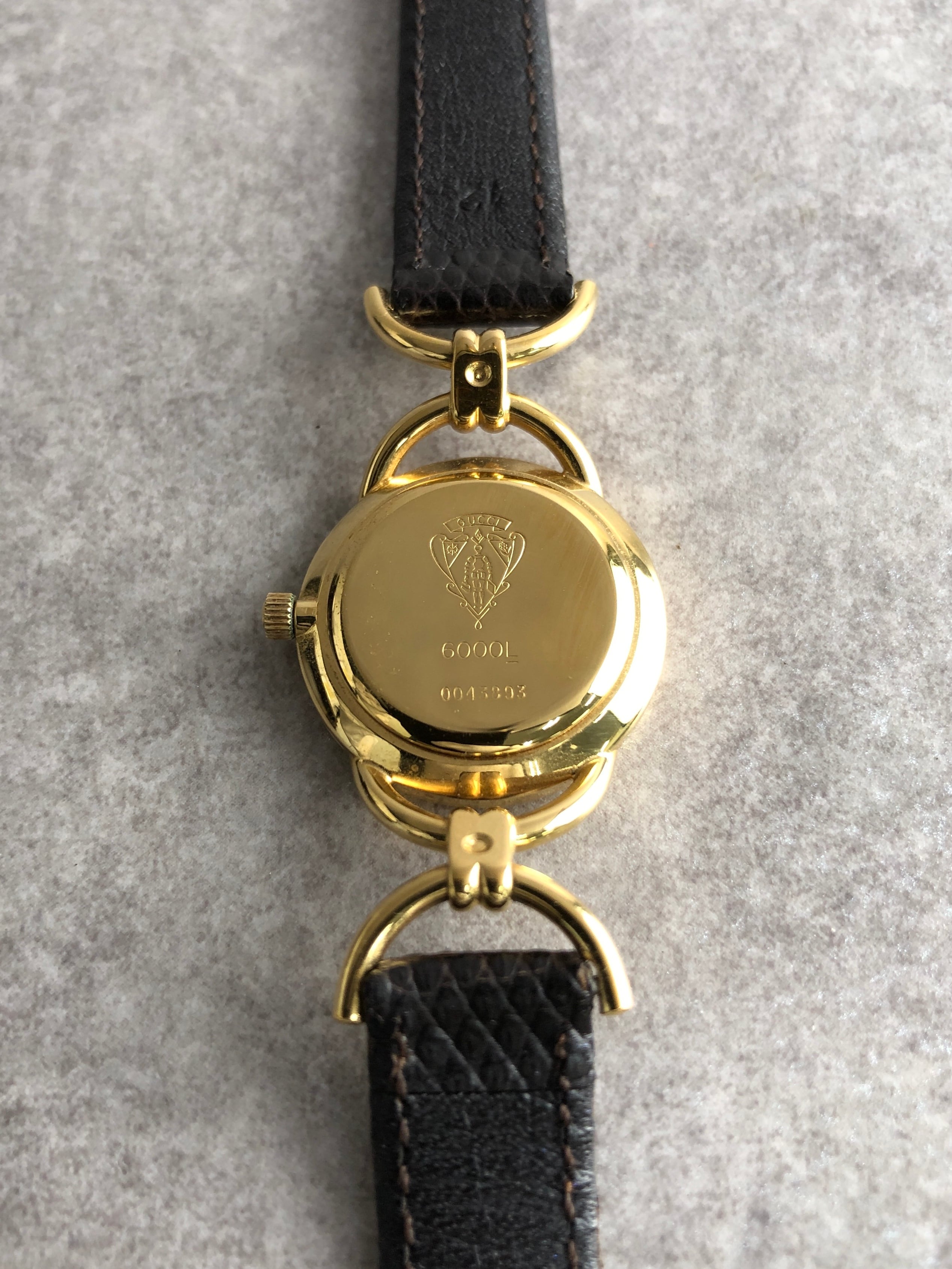 GUCCI グッチ 腕時計 ゴールド レザー クウォーツ 6000L vintage
