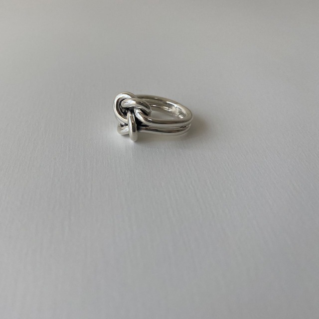 knot  ring