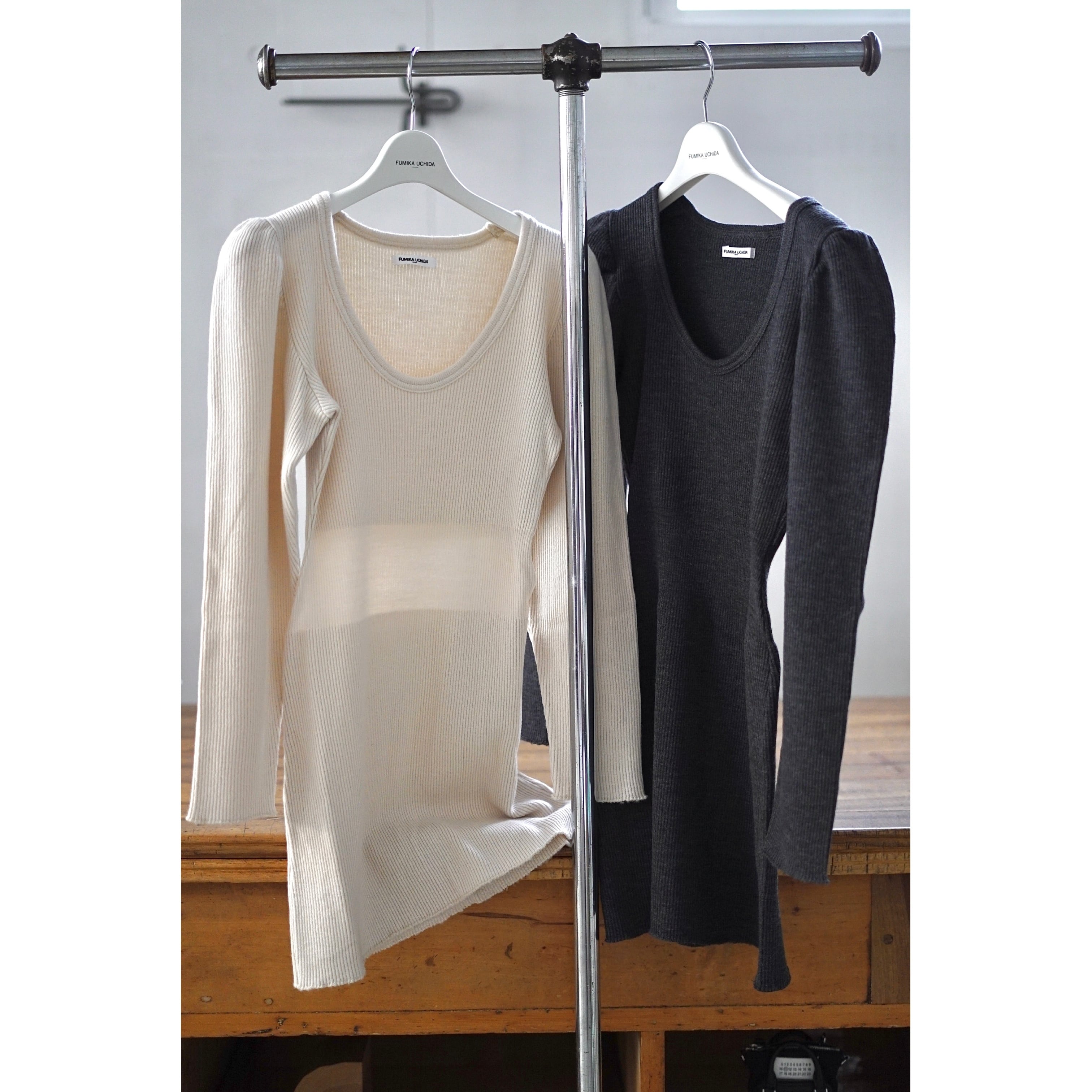 8UEDE / Caran wood Cuff./ L (Natural) | JUQUI Online